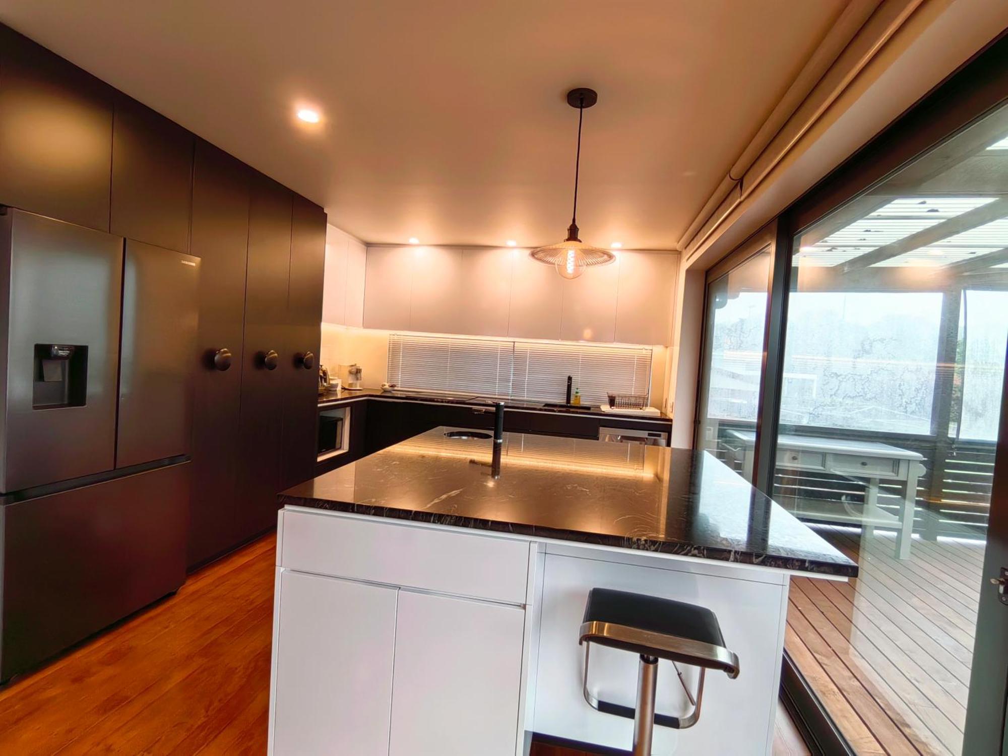 Hot Deal! Sky Stars Garden View Waking To The Beach Close To City Centre Auckland Exterior photo