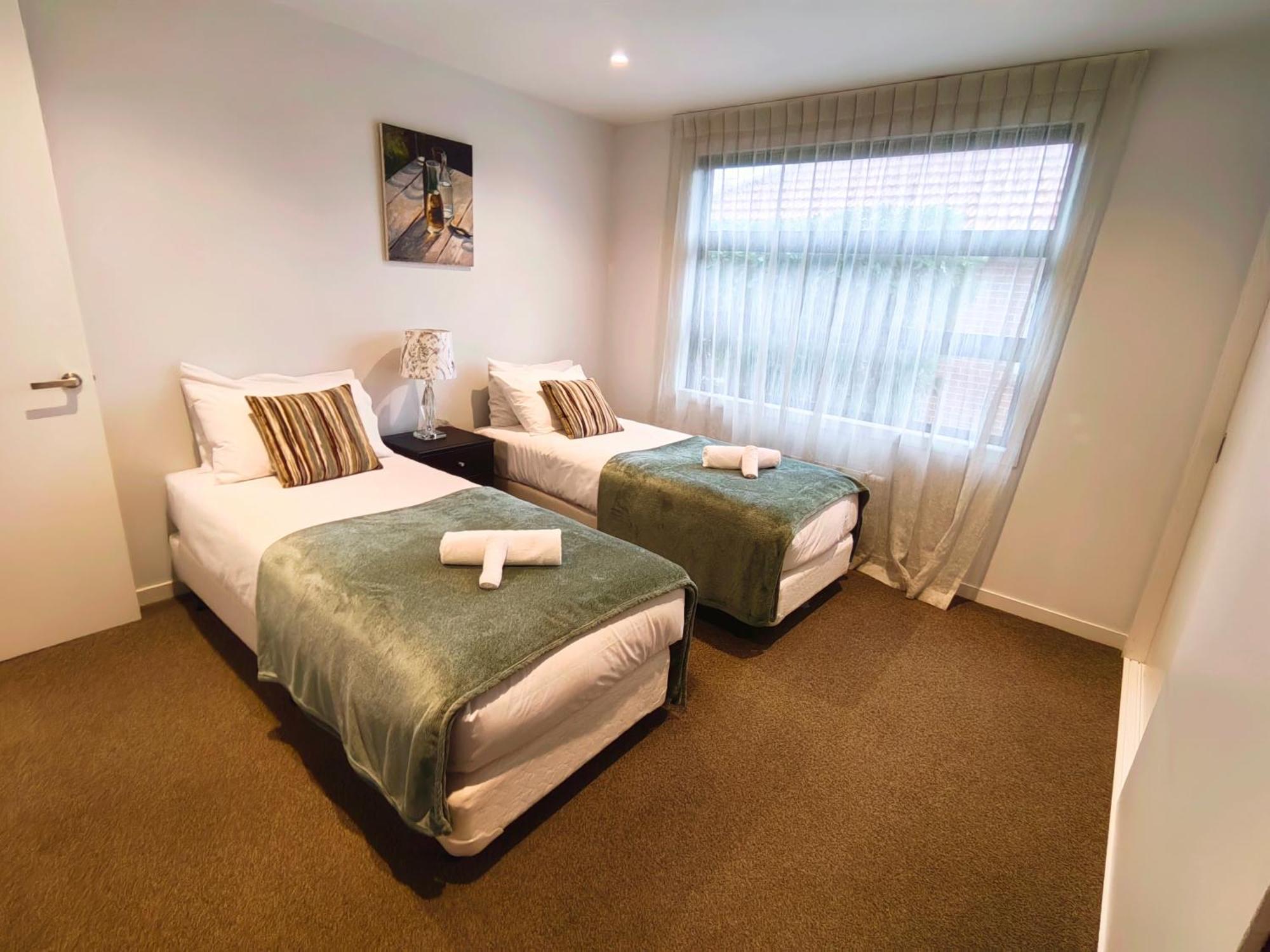Hot Deal! Sky Stars Garden View Waking To The Beach Close To City Centre Auckland Exterior photo