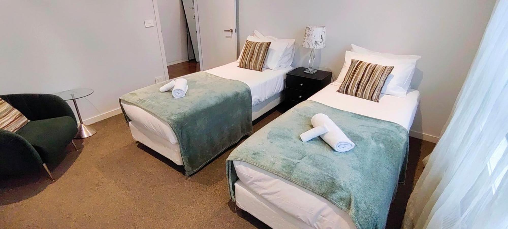 Hot Deal! Sky Stars Garden View Waking To The Beach Close To City Centre Auckland Exterior photo